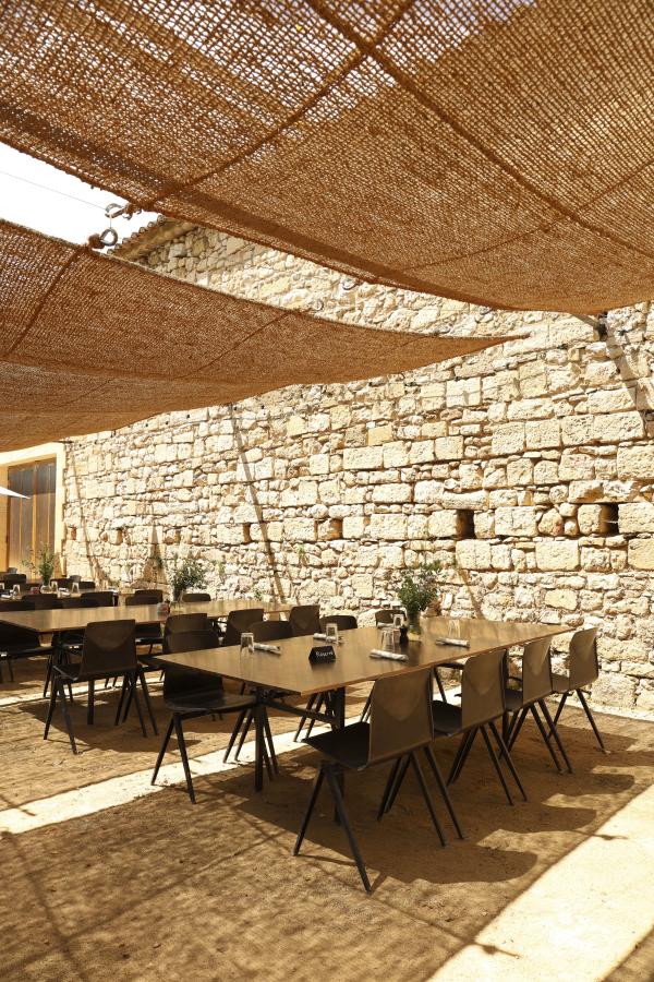 Le restaurant du Prieuré Saint-Nicolas © Emilie Imbrecht Le restaurant du Prieuré Saint-Nicolas © Emilie Imbrecht