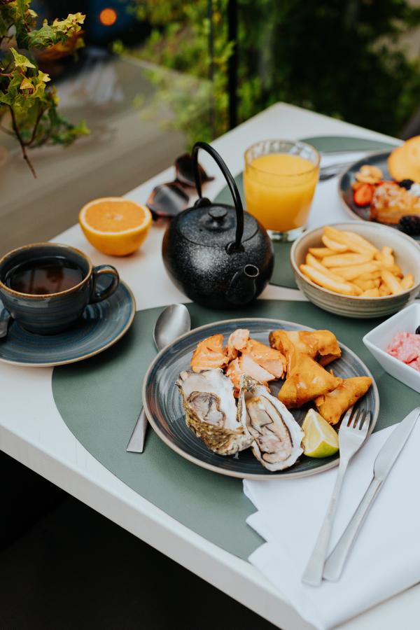 Le Brunch au Pullman Paris Tour Eiffel © studiofengari