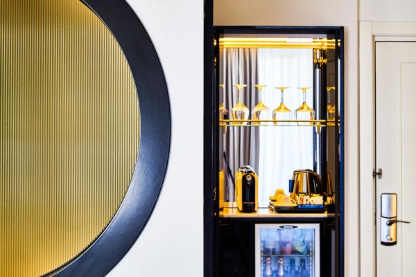 Chaque chambre dispose d'un minibar luxueux © Gran Hotel Montesol