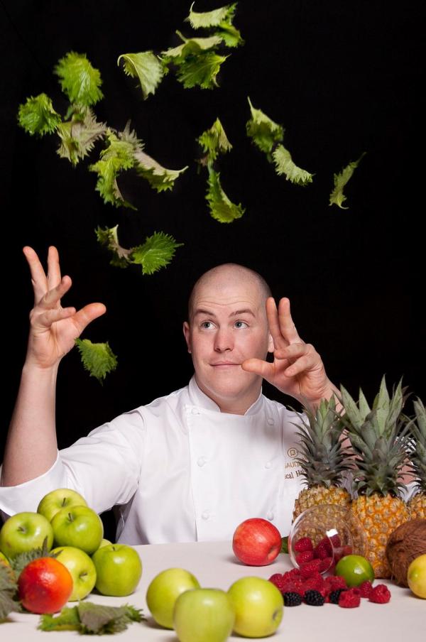 Le chef-pâtissier Pascal Hainigue © Le Burgundy Paris