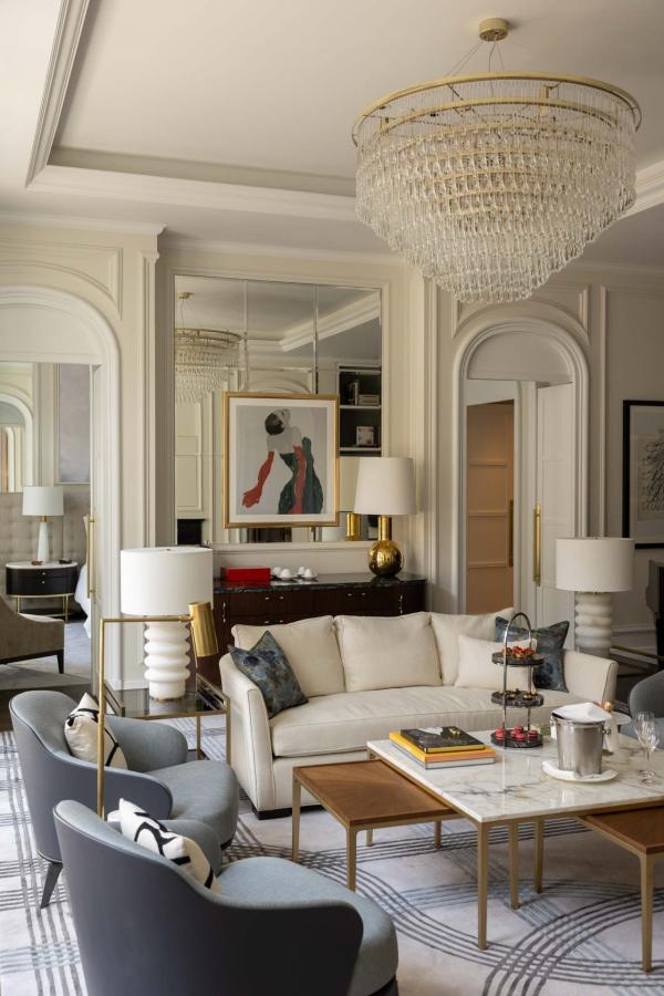 Corinthia Grand Hotel Astoria Brussels | Le salon d’une suite signature © Corinthia Hotels Corinthia Grand Hotel Astoria Brussels | Le salon d'une suite signature © Corinthia Hotels