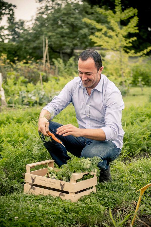 Romain Meder, le chef du restaurant Alain Ducasse au Plaza Athénée © Guillaume Czerw