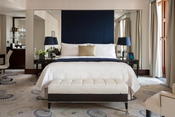 Toutes les chambres de l'hôtel sont aussi spacieuses que confortables © Four Seasons