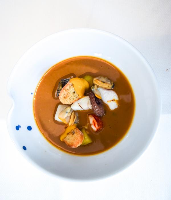 Même la bouillabaisse est visuellement soignée © Yonder.fr 