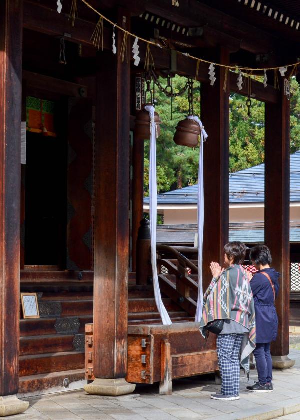 Le sanctuaire Uesugi à Yonezawa accueille de nombreux fidèles. © Pierre Gunther