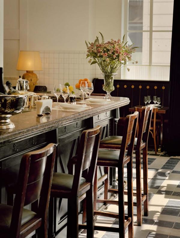 La brasserie de l'hôtel 5 étoiles le Château Voltaire © brasserie_lemil