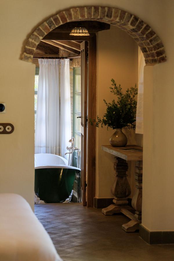 Notre avis sur A Mandria di Murtoli, hôtel de luxe en Corse © Camille Moirenc