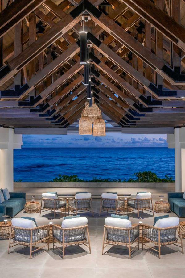 Avani Barbarons Avani Barbarons