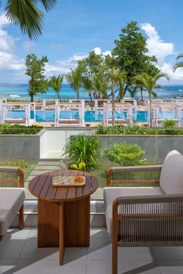 Avani+ Barbarons Avani+ Barbarons