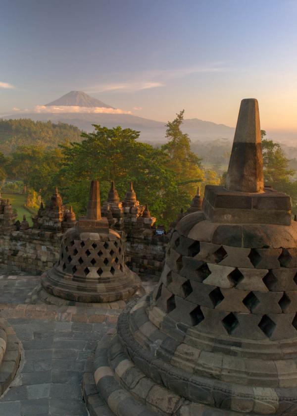 Borobudur Sunrise - Amanjiwo © DR