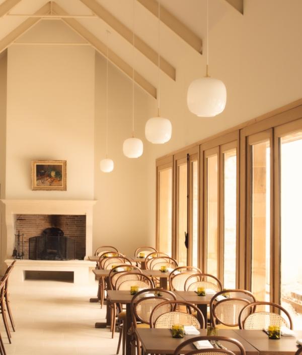 Déjeuner à L'Auberge des Citeaux à l'hôtel proche de Dijon Les Sources de Vougeot © Jules Focone