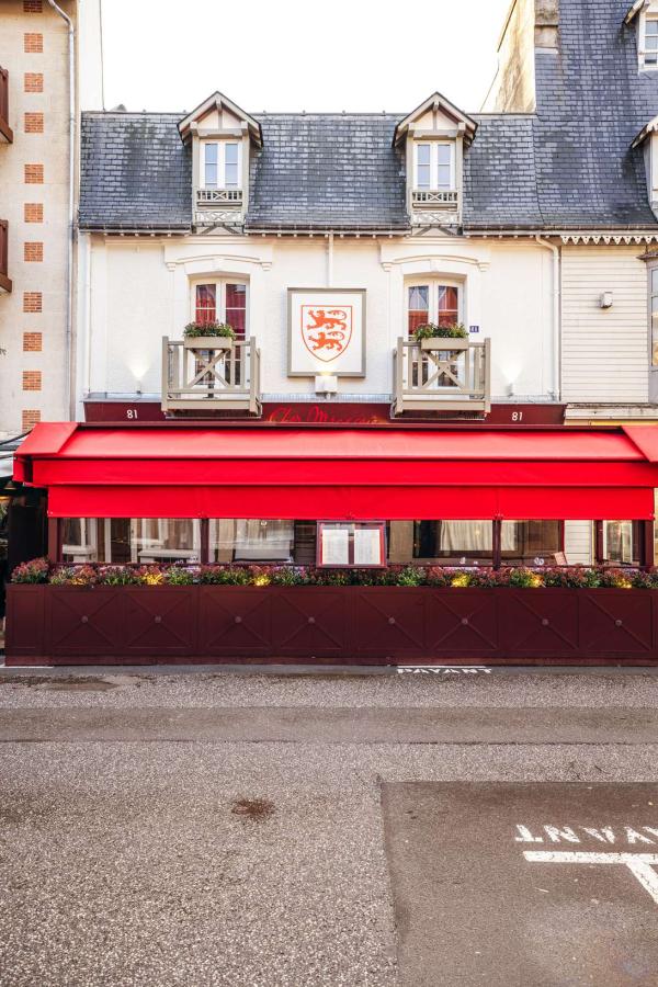 Le restaurant Chez Miocque à Deauville © TheTravelBuds x Chez Miocque Le restaurant Chez Miocque à Deauville © TheTravelBuds x Chez Miocque