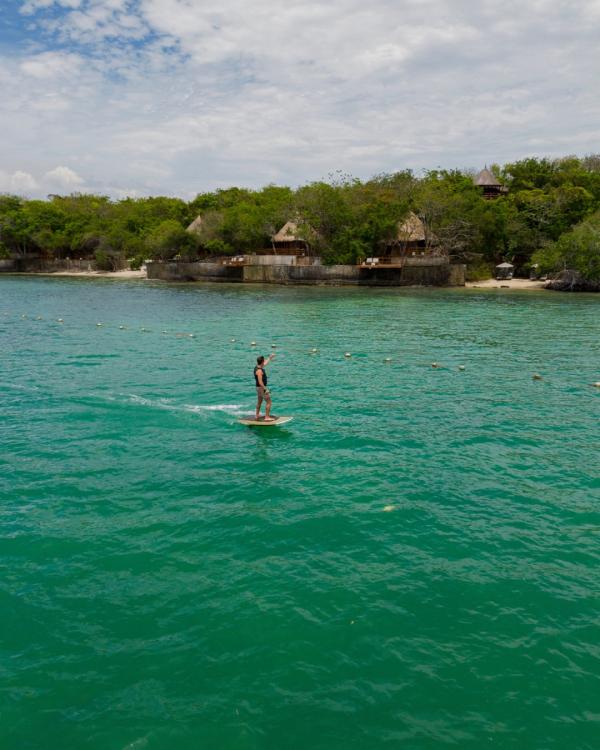 Faire du paddle © lasislasbaru 