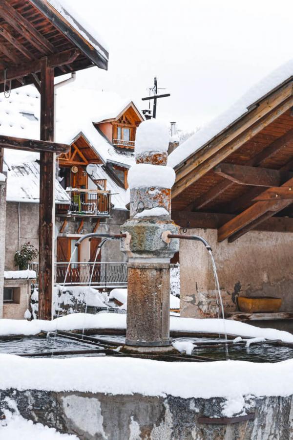 Fontaine du Bez à La Salle-les-Alpes © Paul Bréchu