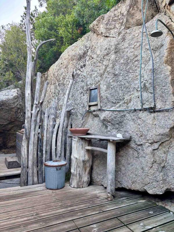 Le Clos du Mouflon, l’hébergement le plus insolite de Corse © Pierre Gautrand