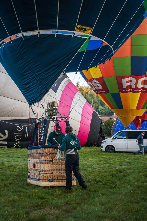 Les 1000 Etangs en montgolfière © Office de Tourisme des 1000 Etangs