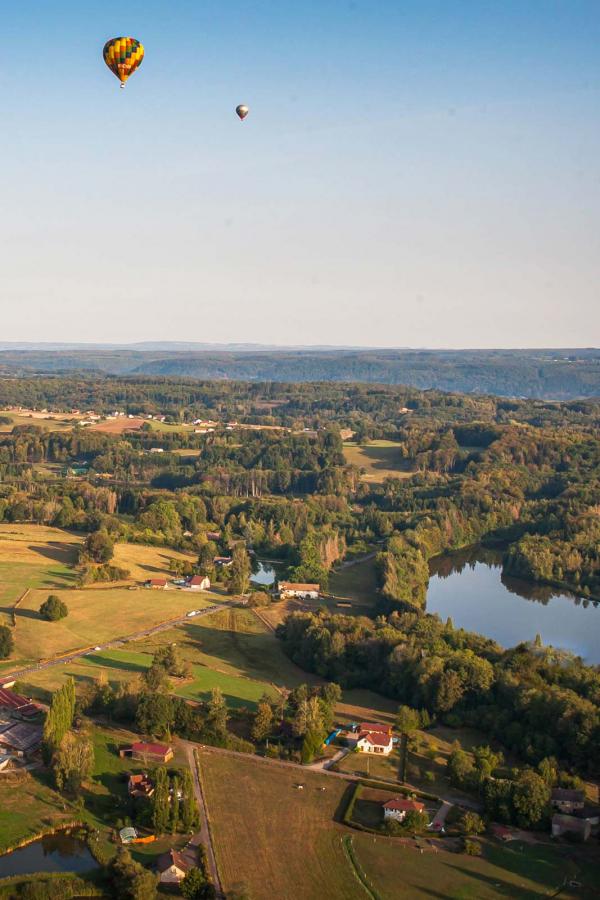 Les 1000 Etangs en montgolfière © Office de Tourisme des 1000 Etangs