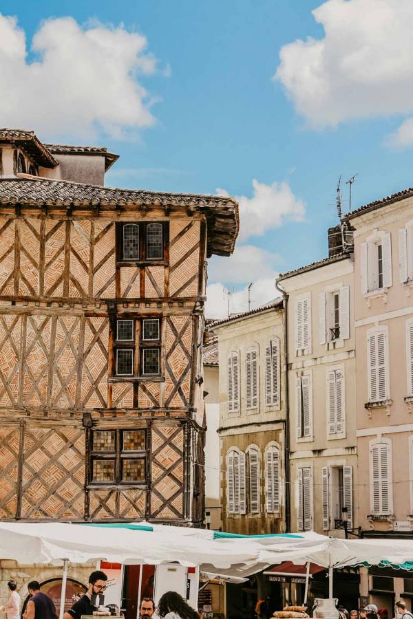 Marché d'Auch © L'instant C - OT Grand Auch Cœur de Gascogne