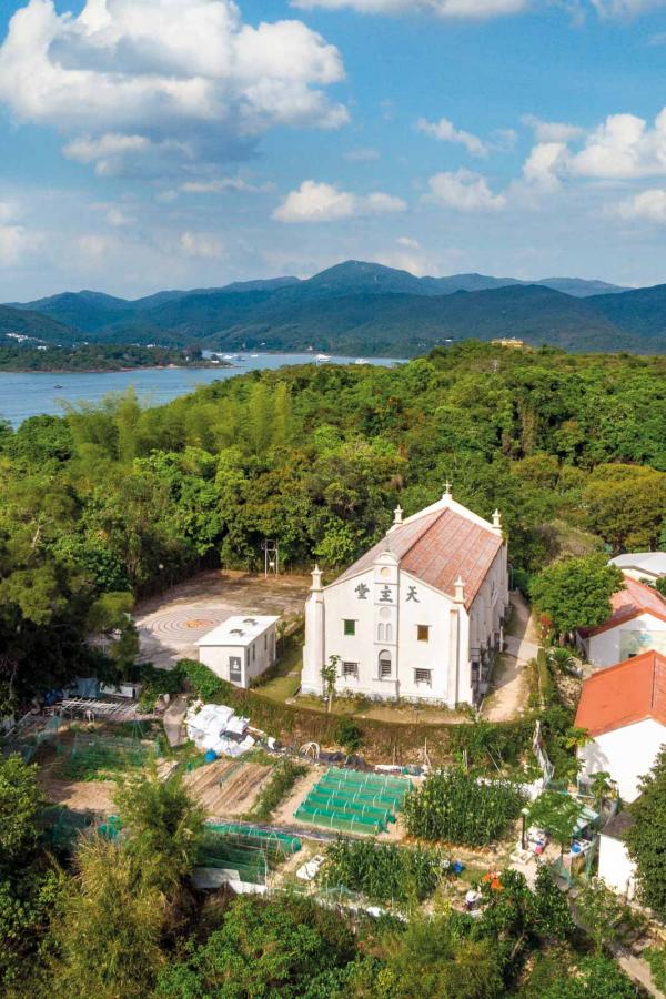 La Chapelle Saint-Joseph sur l'île de Yim Tin Tsai © HKTB