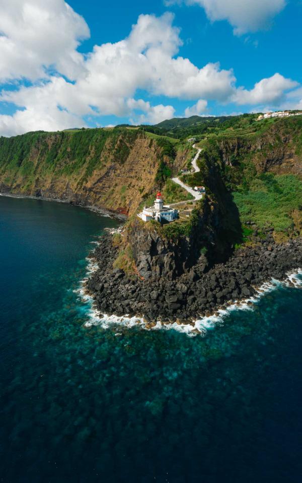 Phare sur l'île de Sao Miguel © VisitAzores 