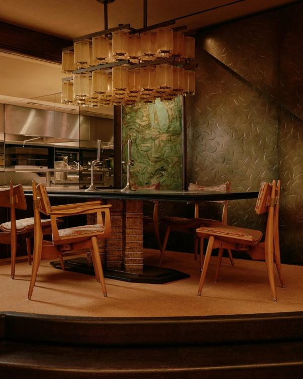 Salle du restaurant gastronomique Pur' au Park Hyatt Paris-Vendôme à Paris © Park Hyatt Paris-Vendôm