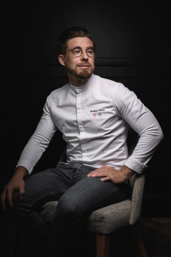 Le chef Mathieu Pérou du Manoir de la Régate © Paul Stefanaggi