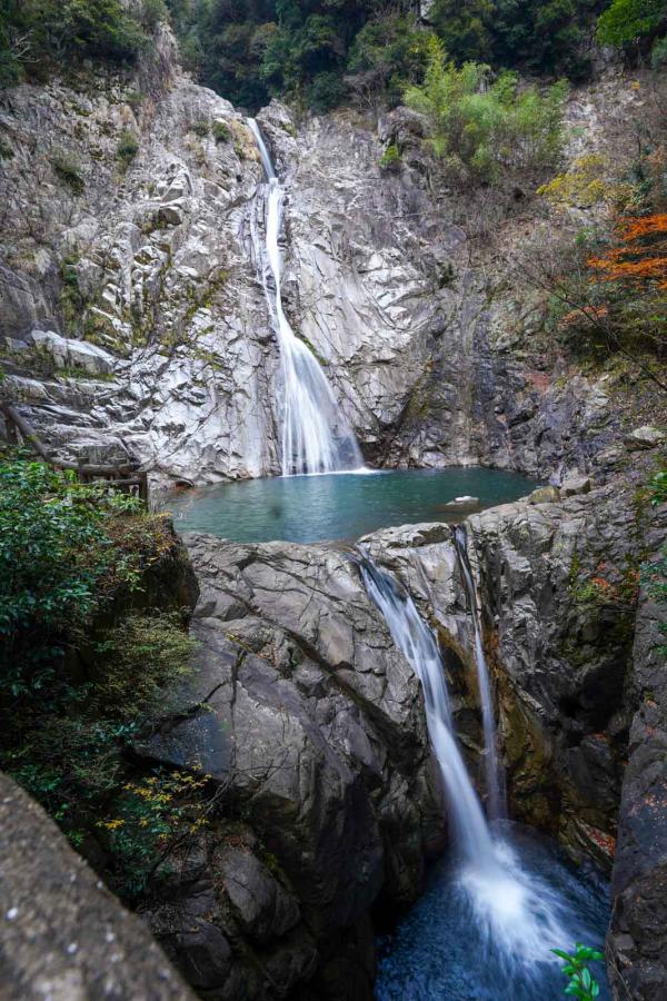 La cascade Nunobiki à Kobe © DR