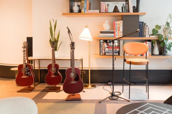 Une soirée Gibson à la Library du Kimpton St Honoré