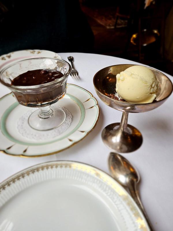 Dessert au chocolat © Florence Valencourt