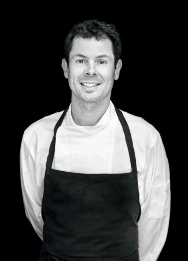 Pascal Barbot, triplement étoilé à L'Astrance, est l'un des chefs à avoir formé Adeline Grattard © Richard Haughton