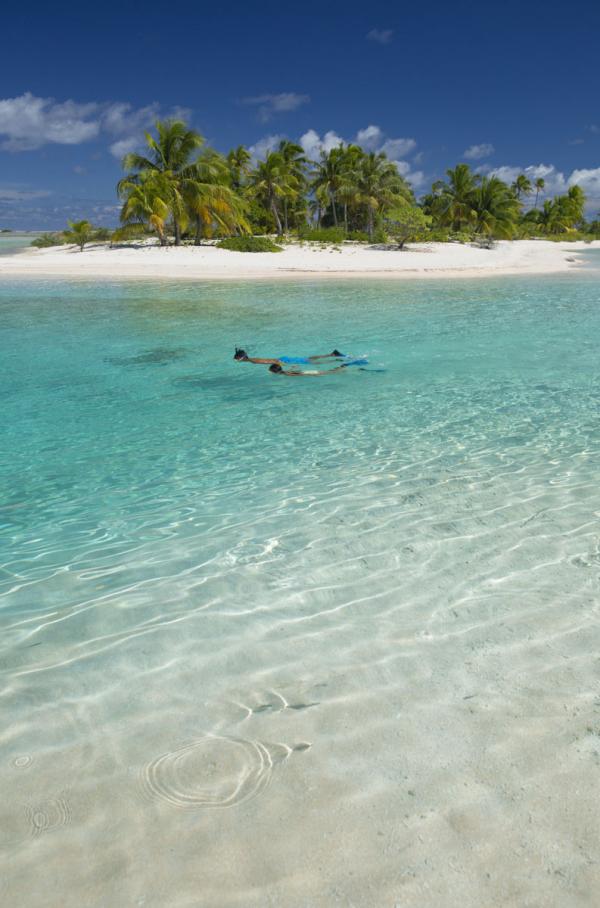 Snorkelling sur l'île de Tikehau © Tahiti Tourisme