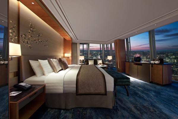 Chambre Iconic City View | © 2014 Shangri-La International Hotel Management Ltd.