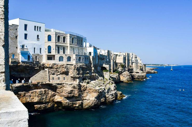 Les 11 plus belles côtes italiennes pour cet été - Polignano
