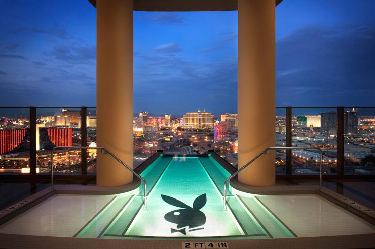 review of palms las vegas pool