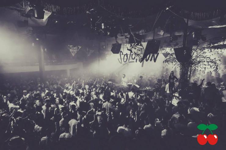 Solomun+1 au Pacha Ibiza (2014).