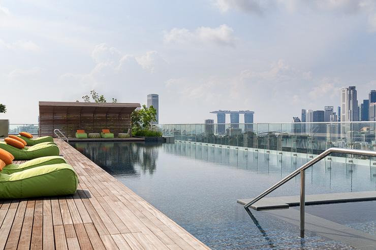 Piscine rooftop de l'hôtel Jen Orchardgateway Singapore