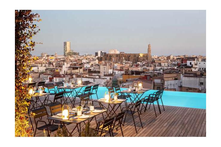 Top rooftop Barcelone — Sky Bar - Grand hotel Central