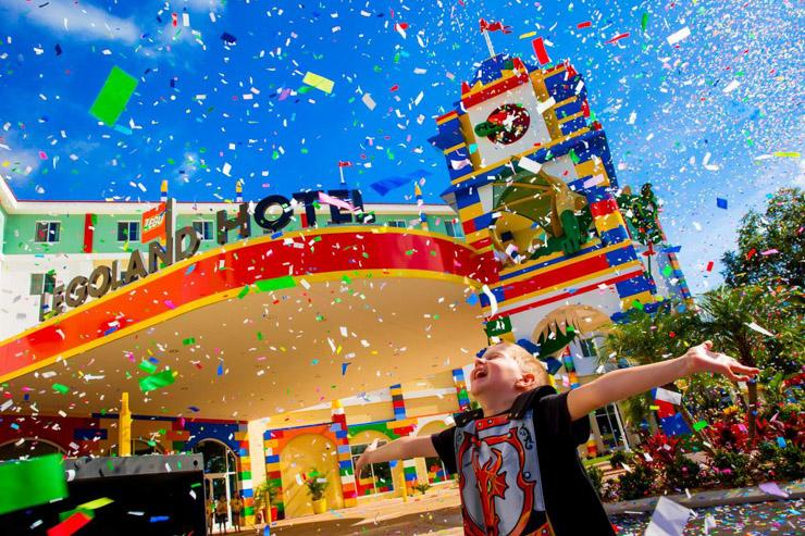 L’hôtel Lego, le paradis des petits et des nostalgiques des briques colorées, vient d’ouvrir ses portes en Floride