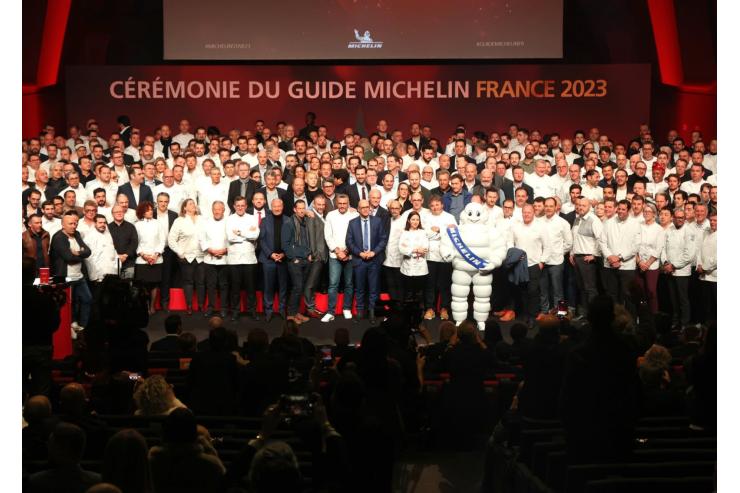 Guide Michelin 2024 : nos pronostics pour le nouveau palmarès tant attendu par les chefs français 