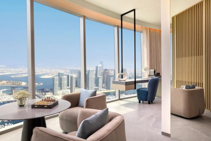 Ciel Dubai Marina devient l’hôtel le plus haut du monde