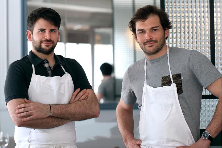 Le chef Thibault Sombardier (à droite) © DR