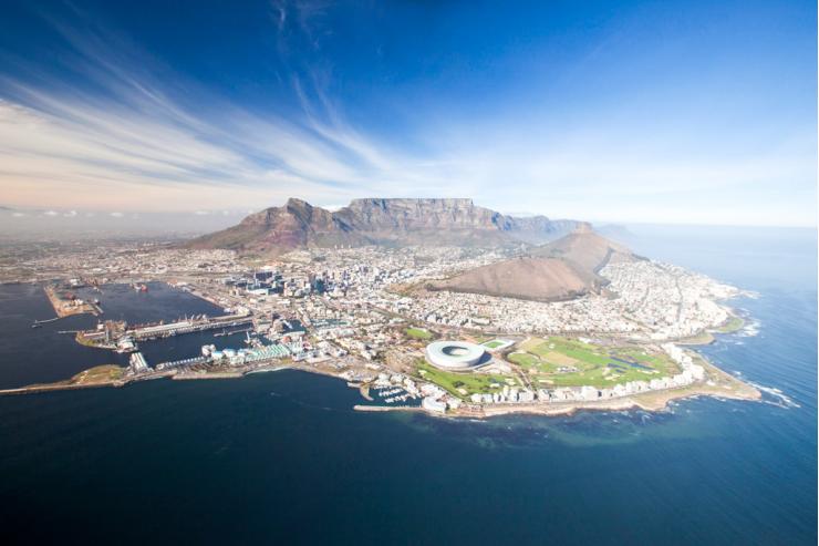 © ##Cape Town Travel@@http://www.capetown.travel/wp-content/uploads/2016/07/Cape_town_aerial_2.jpg