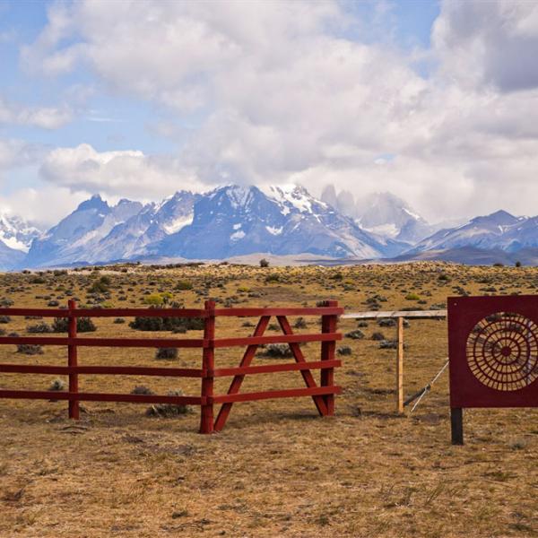 Entrée du domaine de Tierra Patagonia | © Tierra Patagonia