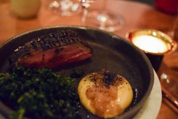 L’un des plats de résistance du menu dégustation : le canard en deux services | © Yonder.fr