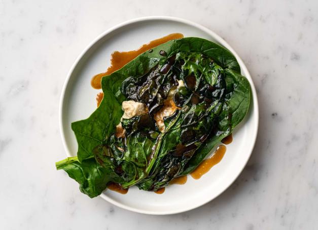 Dans le 11eme arrondissement de la capitale, le chef Liran Tal et sa femme Noa ouvrent leur unique bistrot pour présenter une cuisine originale, instinctive et très personnelle.