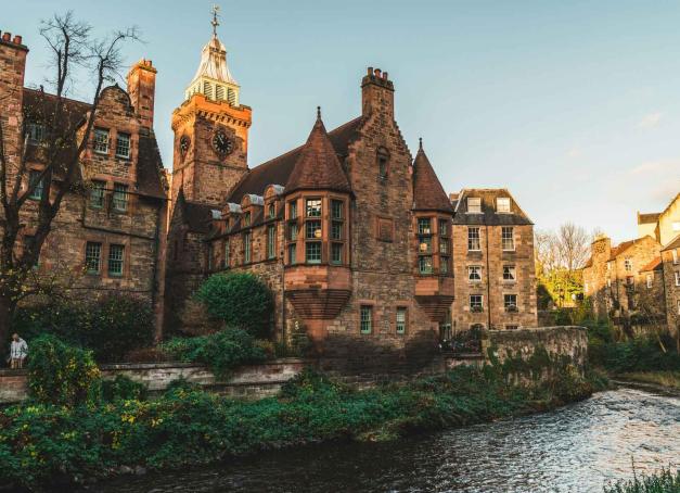 Que vous rêviez de paysages enneigés, d’une escapade citadine ou de désert lointain, notre top 5 des destinations où partir en février 2026. 