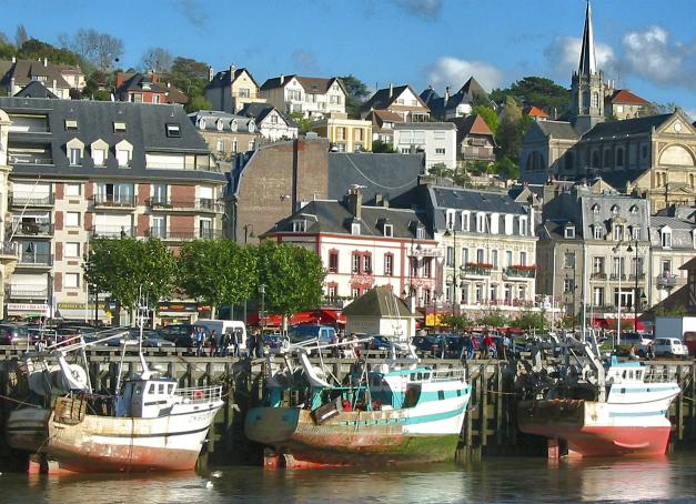Un week-end en Normandie se transforme volontiers en parenthèse épicurienne, où l’on s’offre du beau, du bon et du vrai. Voici huit expériences soigneusement choisies et un brin confidentielles pour savourer la région comme un esthète.