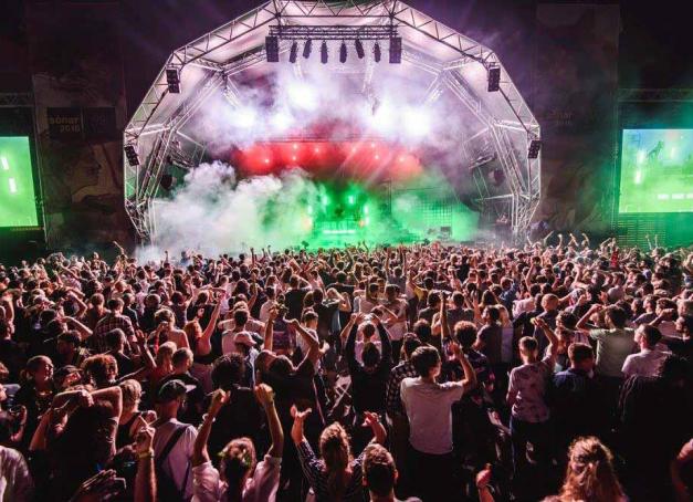 Comme chaque année, le gotha des musiques électroniques se réunit à Barcelone pour son mythique festival Sónar et sa fameuse Off Week. On fait le point sur les soirées et évènements à ne pas manquer du millésime 2017.