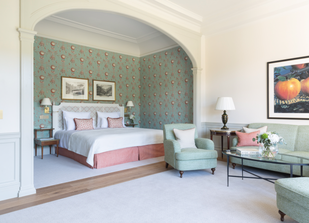 Comme chaque vendredi, YONDER vous emmène pour son voyage en 3 étapes entre destination, hôtellerie et gastronomie. 

