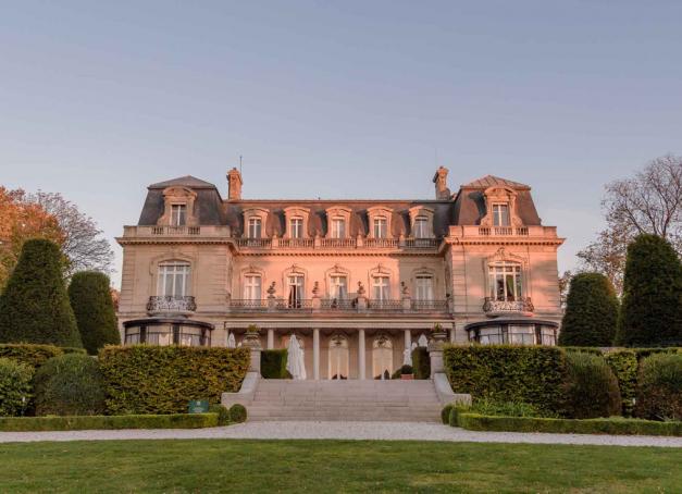 Le Domaine Les Crayères à Reims annonce l’accueil du Marché des Producteurs, une promenade gourmande qui donne des idées d’escapade en Champagne.